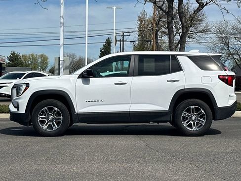 Used 2026 GMC Terrain Elevation image 7