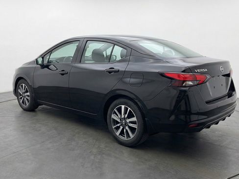 Used 2025 Nissan Versa SV image 6