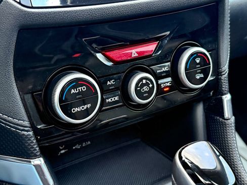 Used 2020 Subaru Forester Touring image 21