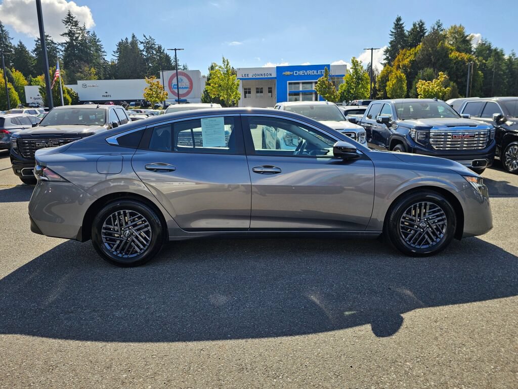 Used 2026 Nissan Sentra SV w/ Floor Mat Package FWD image 4