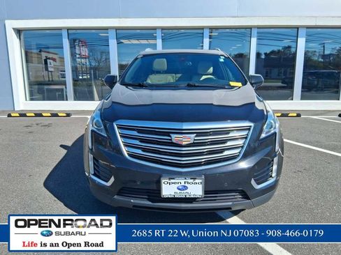 Used 2018 Cadillac XT5 Luxury w/ Driver Awareness Package AWD/4WD image 28