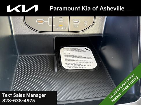 New 2026 Kia Sorento S w/ S Panoramic Sunroof Package image 16