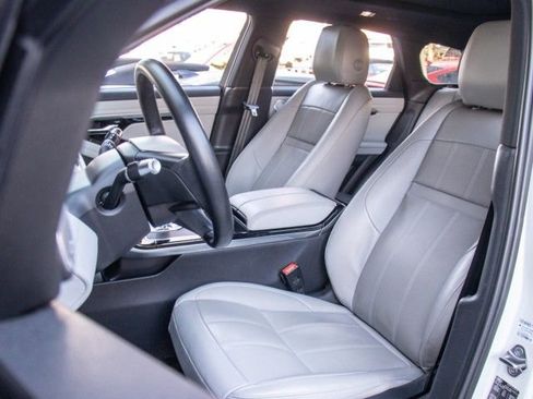 Used 2022 Land Rover Range Rover Evoque SE image 10