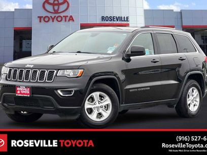 Used 2017 Jeep Grand Cherokee Laredo w/ Quick Order Package 2BE