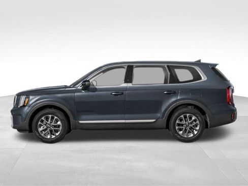 Used 2024 Kia Telluride LX FWD image 38