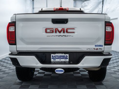 Used 2024 GMC Canyon AT4X AWD/4WD image 6