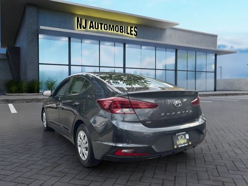 Used 2020 Hyundai Elantra SE image 5