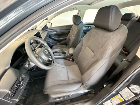 Used 2023 Honda Accord EX image 13