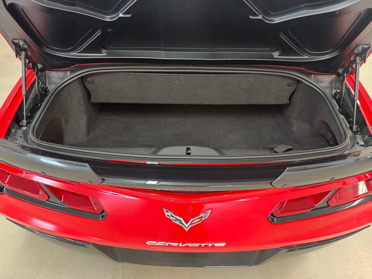 Used 2019 Chevrolet Corvette Convertible w/ 2LT w/ 2LT Preferred Equipment Group RWD image 25