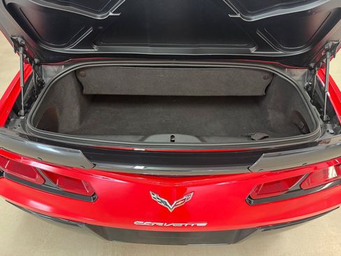 Used 2019 Chevrolet Corvette Stingray Convertible w/ 2LT Preferred Equipment Group RWD image 25