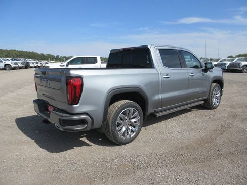 New 2026 GMC Sierra 1500 Denali w/ Denali Reserve Package AWD/4WD image 4