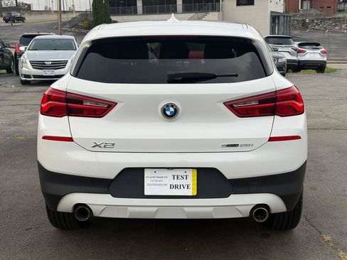 Used 2018 BMW X2 sDrive28i w/ Convenience Package FWD image 9