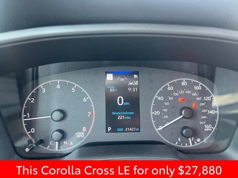 Used 2024 Toyota Corolla Cross LE FWD image 15