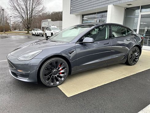 Used 2023 Tesla Model 3 Performance AWD/4WD image 3