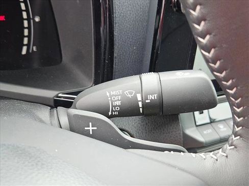 Used 2026 Toyota Camry SE w/ Multimedia Upgrade Package FWD image 16