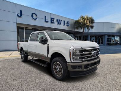 New 2026 Ford F350 King Ranch w/ FX4 Off-Road Package