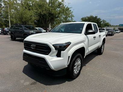 Used 2025 Toyota Tacoma SR