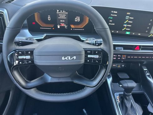 New 2026 Kia Sorento S image 10