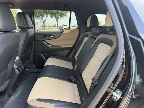 New 2026 Chevrolet Equinox ACTIV w/ Convenience Package III FWD image 26