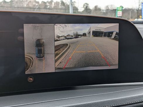 Used 2025 Cadillac XT4 Premium Luxury image 25