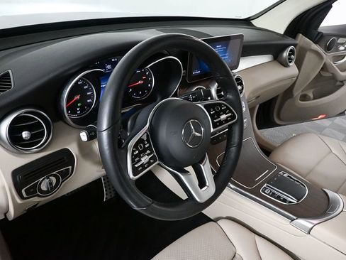 Certified 2022 Mercedes-Benz GLC 300 4MATIC image 6