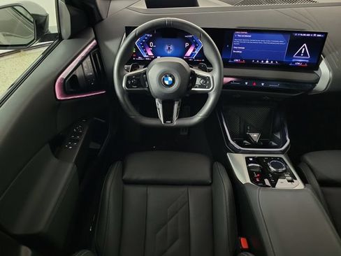 Used 2025 BMW X3 xDrive30i w/ Premium Package AWD/4WD image 11
