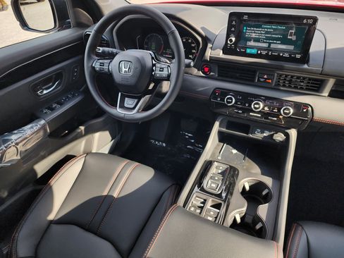 New 2025 Honda Pilot TrailSport image 6
