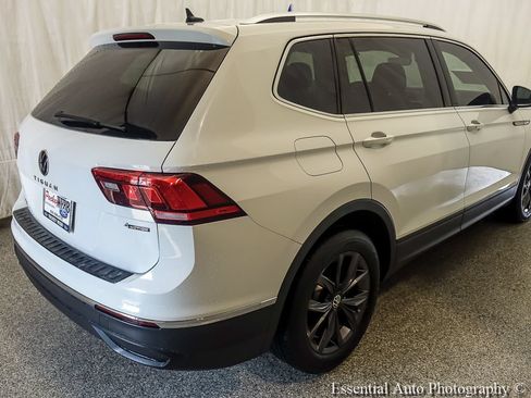 Used 2022 Volkswagen Tiguan SE AWD/4WD image 7
