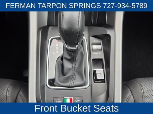Used 2024 Alfa Romeo Tonale Veloce w/ Premium Interior Package AWD/4WD image 30