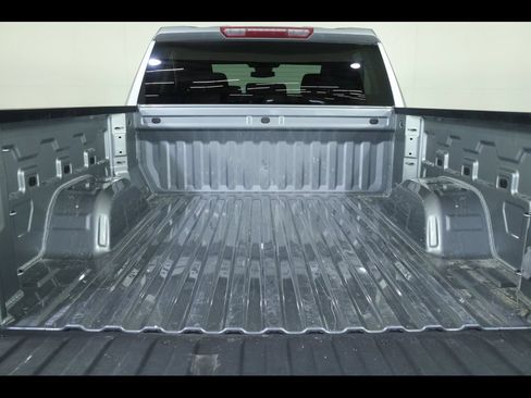Used 2024 Chevrolet Silverado 1500 LT AWD/4WD image 19