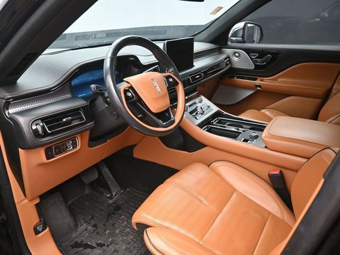 Used 2021 Lincoln Aviator Black Label w/ Dynamic Handling Package image 33