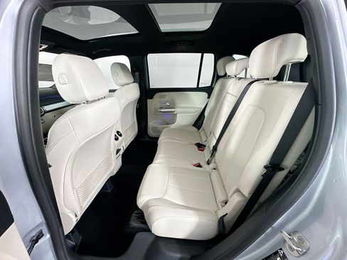 New 2026 Mercedes-Benz GLB 250 image 24