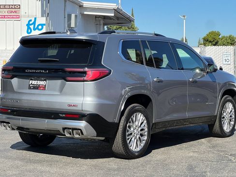 New 2026 GMC Acadia Denali w/ Super Cruise Package AWD/4WD image 4