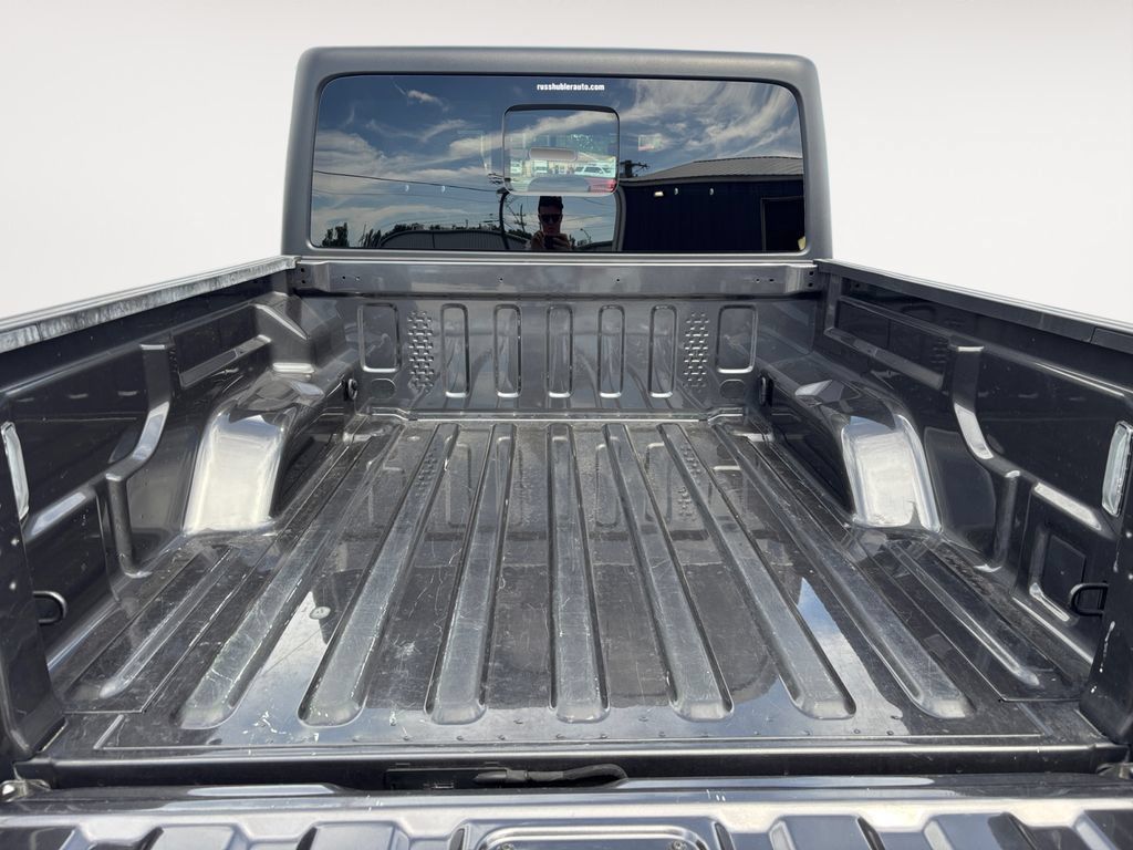 Used 2021 Jeep Gladiator Sport AWD/4WD image 5