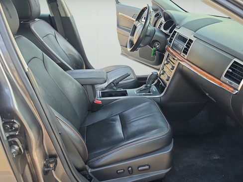 Used 2012 Lincoln MKZ FWD image 22