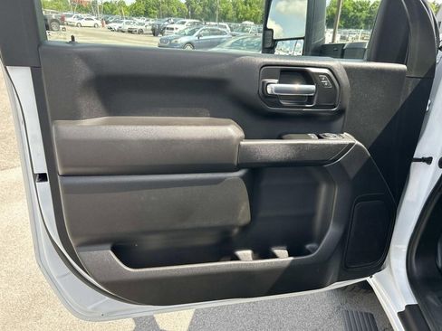 Used 2022 GMC Sierra 2500 Pro w/ Convenience Package RWD image 23