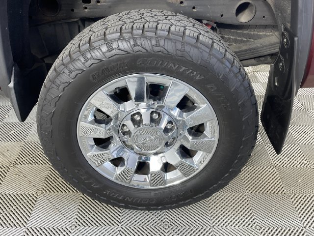 Used 2016 GMC Sierra 2500 Denali w/ Duramax Plus Package AWD/4WD image 19