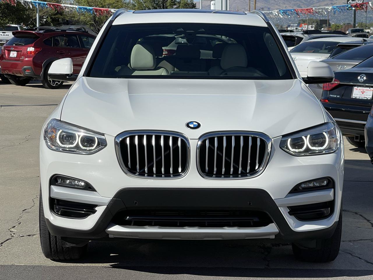 Used 2020 BMW X3 xDrive30i w/ Premium Package AWD/4WD image 2