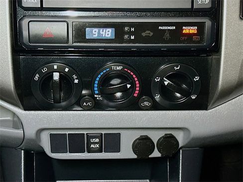 Used 2013 Toyota Tacoma 4x4 Double Cab image 13