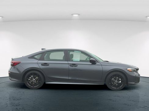 Certified 2025 Honda Civic Sport image 7