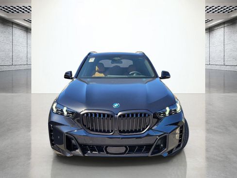 New 2026 BMW X5 xDrive50e w/ M Sport Package image 3