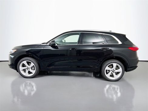 New 2025 Audi Q5 Premium Plus image 4