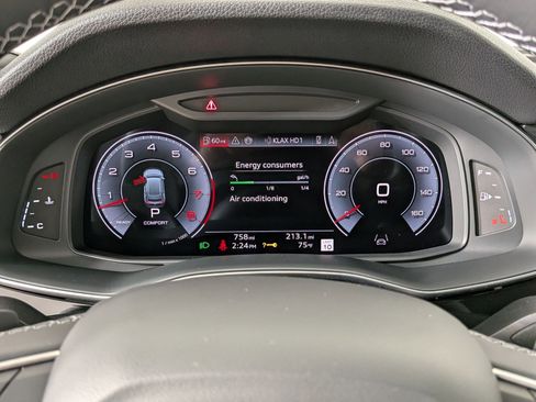 Used 2026 Audi Q8 Premium Plus AWD/4WD image 16