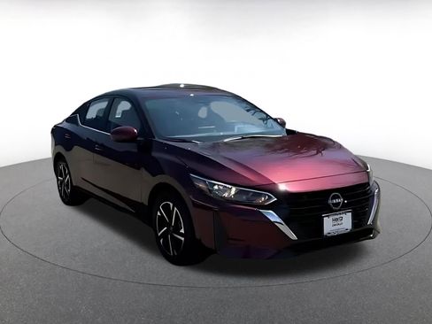 Used 2025 Nissan Sentra SV FWD image 15