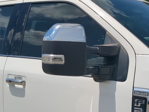 Certified 2021 Ford F250 King Ranch w/ King Ranch Ultimate Package AWD/4WD image 10
