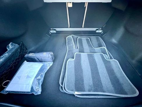 Certified 2024 Mercedes-Benz C 300 4MATIC Sedan image 31