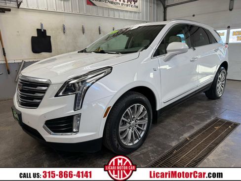 Used 2019 Cadillac XT5 Luxury image 1