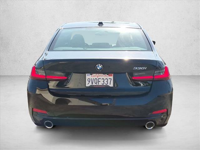 Used 2025 BMW 330i Sedan w/ Convenience Package RWD image 7