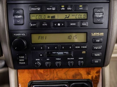 Used 1997 Lexus LS 400 w/ Coach Edition RWD image 27