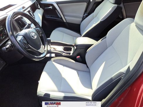 Used 2018 Toyota RAV4 XLE image 11